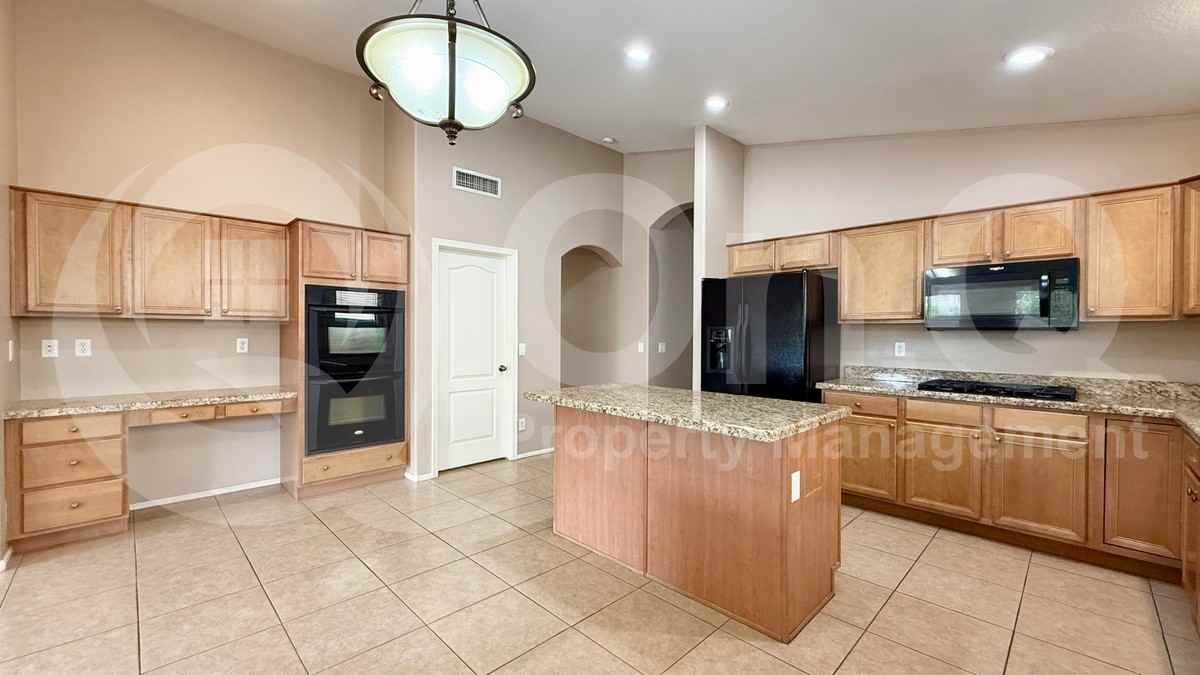 59 W Red Mesa Trl - Photo 3 of 33