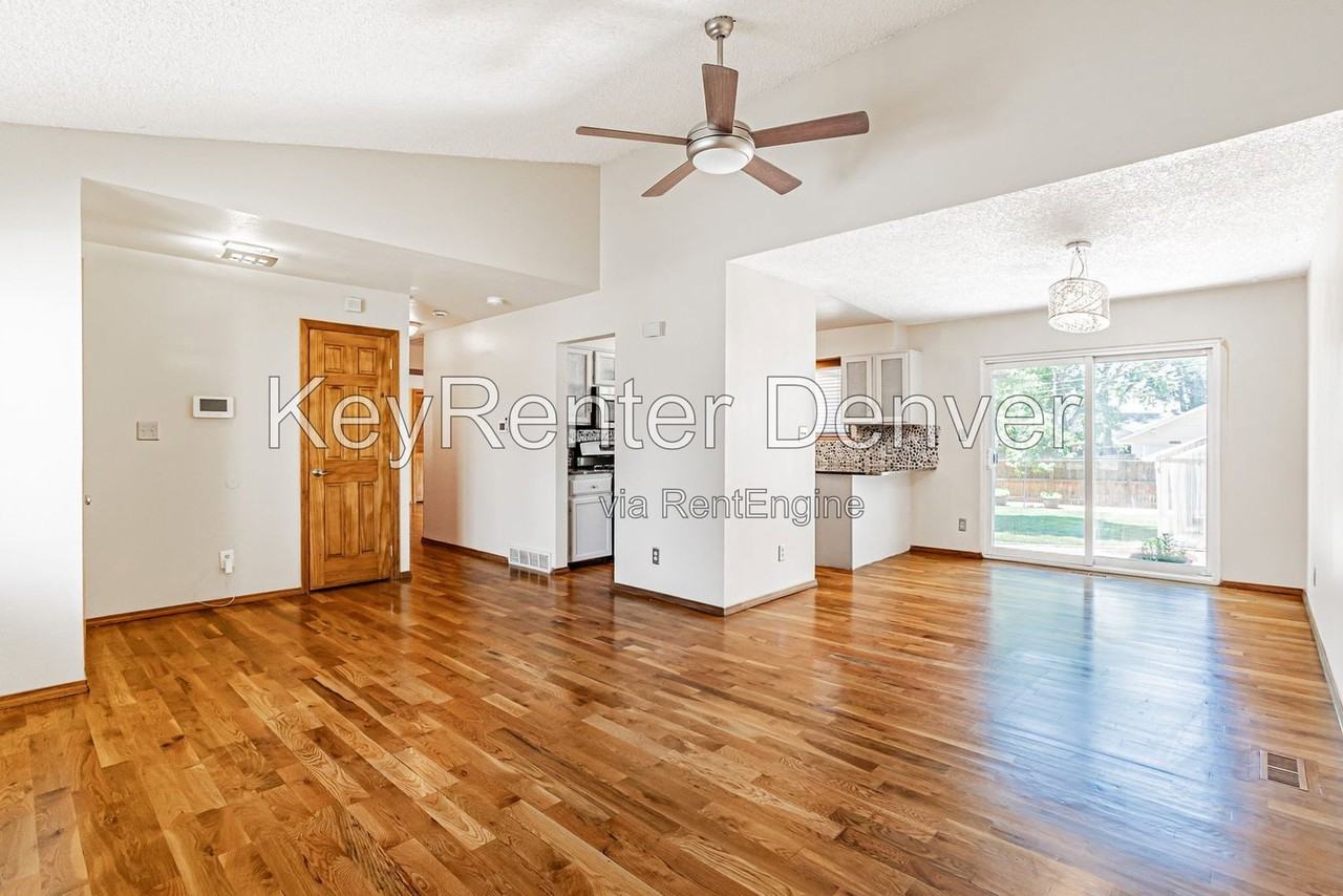 4423 S Elati St - Photo 3 of 40