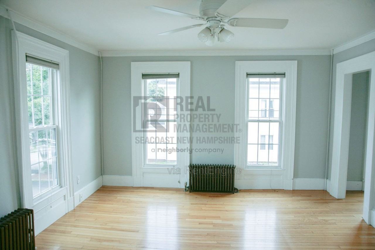 663 State St #3 - Photo 3 of 20