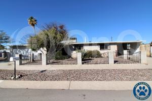 featured image of 4741 N Fontana Ave