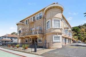 featured image of 22284 Mission Blvd