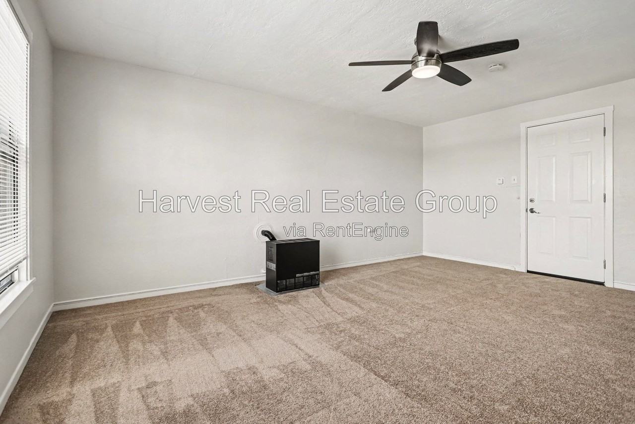 22284 Mission Blvd - Photo 7 of 14