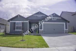 5040 N Elmstone Ave #AVE - Photo 1 of 1