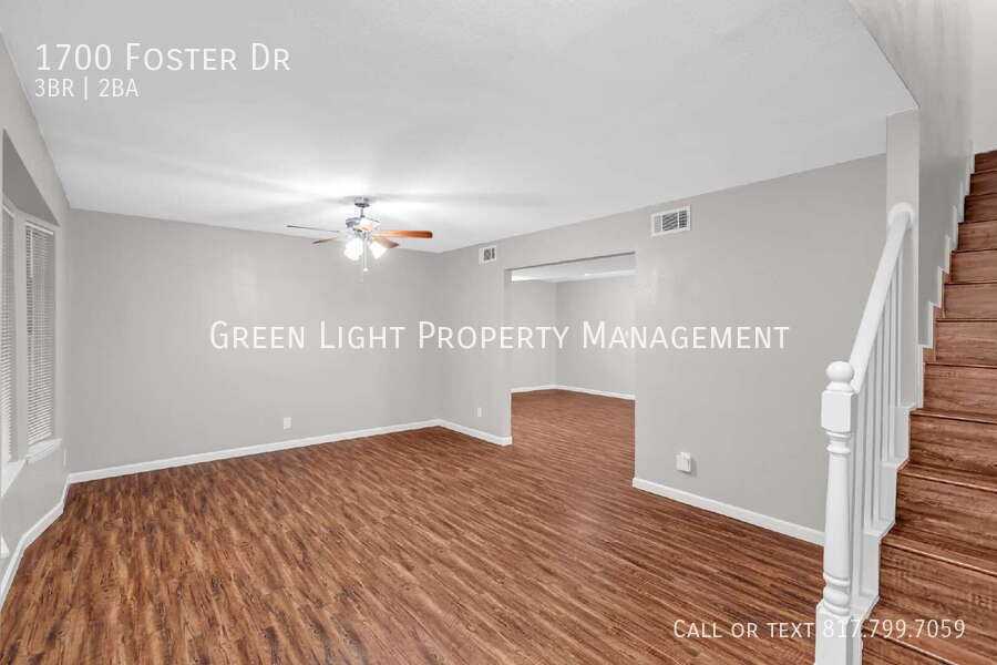 1700 Foster Dr - Photo 5 of 33
