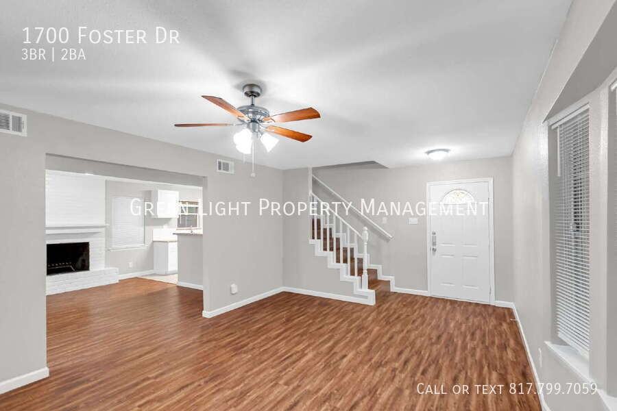 1700 Foster Dr - Photo 6 of 33