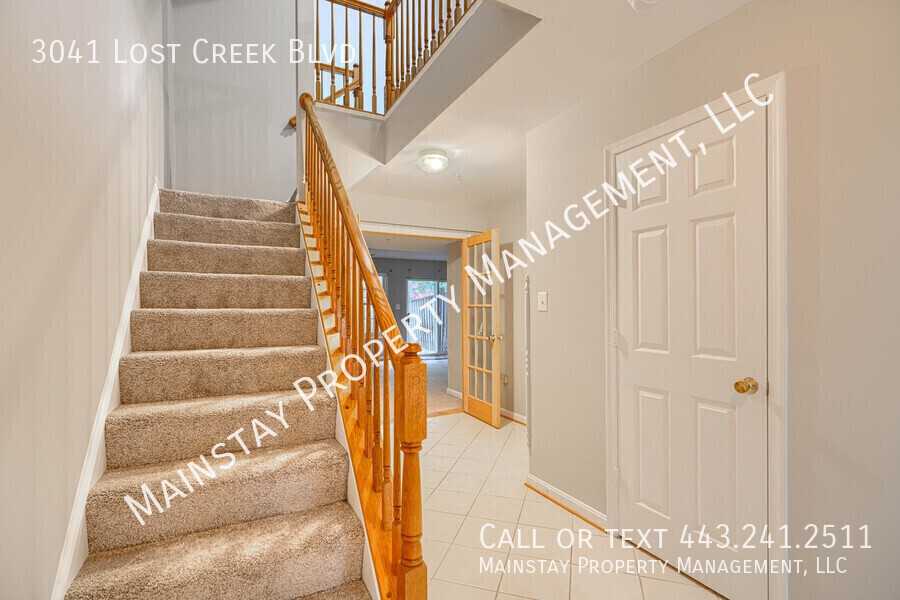 3041 Lost Creek Blvd - Photo 3 of 28