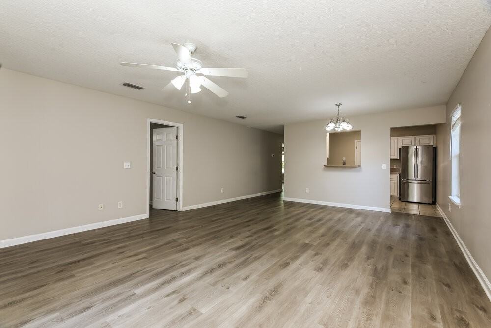 416 S 13th Ter - Photo 5 of 16