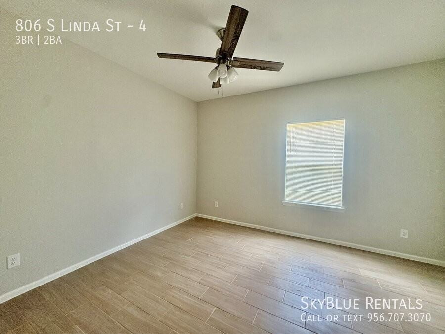 806 S Linda St #4 - Photo 4 of 17