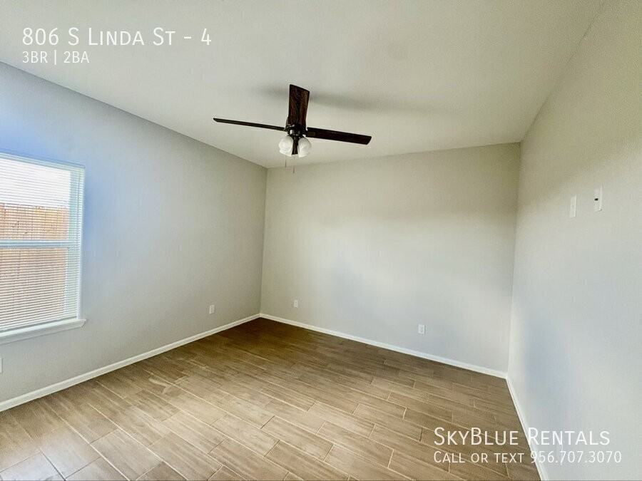 806 S Linda St #4 - Photo 5 of 17