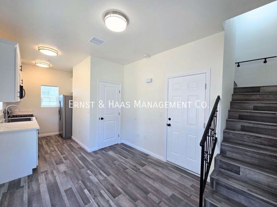 4169 Country Club Dr - Photo 5 of 27