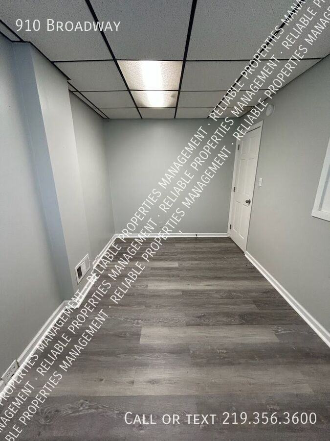 910 Broadway #1 - Photo 3 of 15