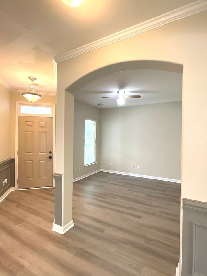 58 Spring Lake Cir - Photo 4 of 31