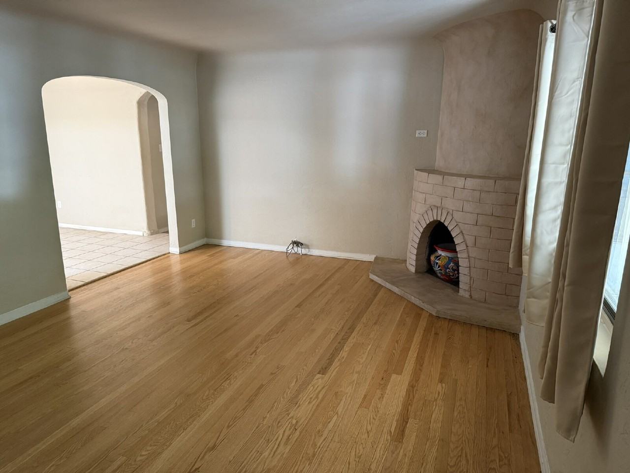 412 Laguayra Dr Ne - Photo 5 of 16