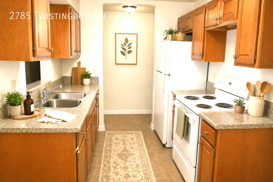 2785 Twistingbow Ln #B - Photo 3 of 12