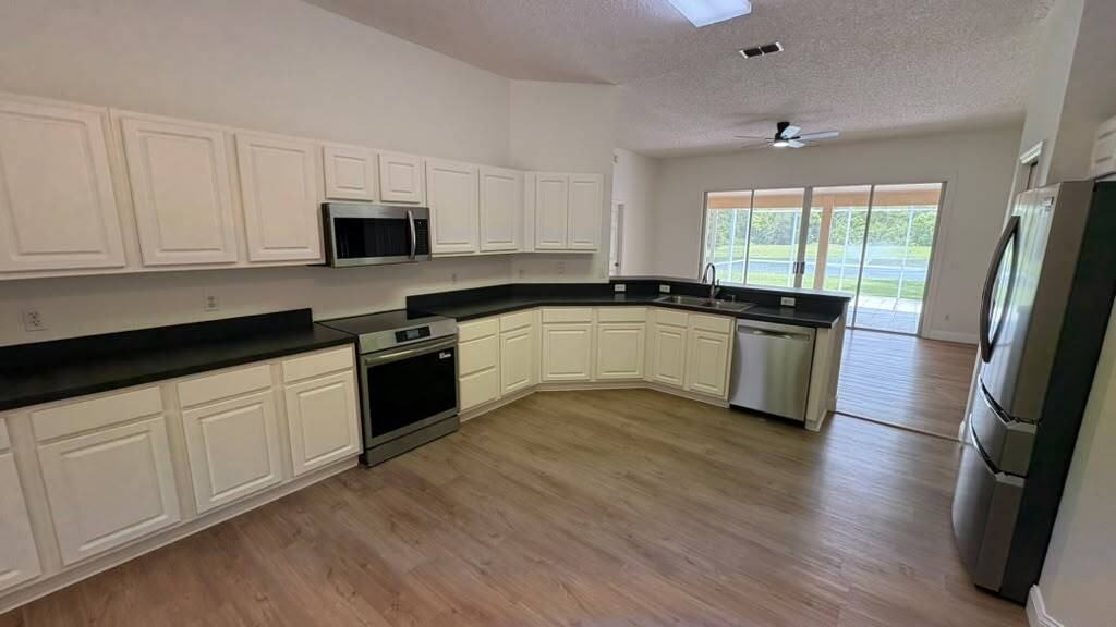 1164 Cardinal Creek Pl - Photo 6 of 24