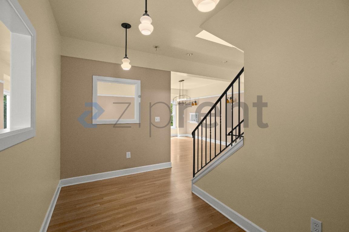 7055 12th Ave Nw - Photo 7 of 21