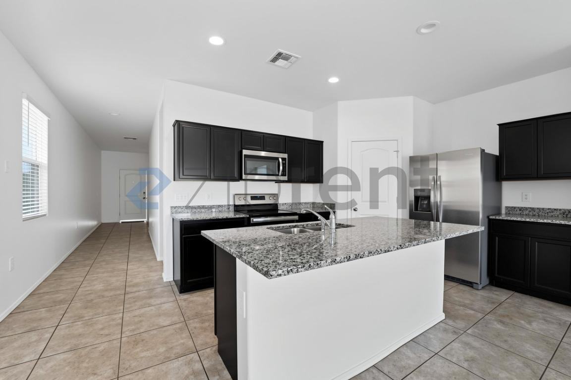 18199 N Conquistador Dr - Photo 6 of 28