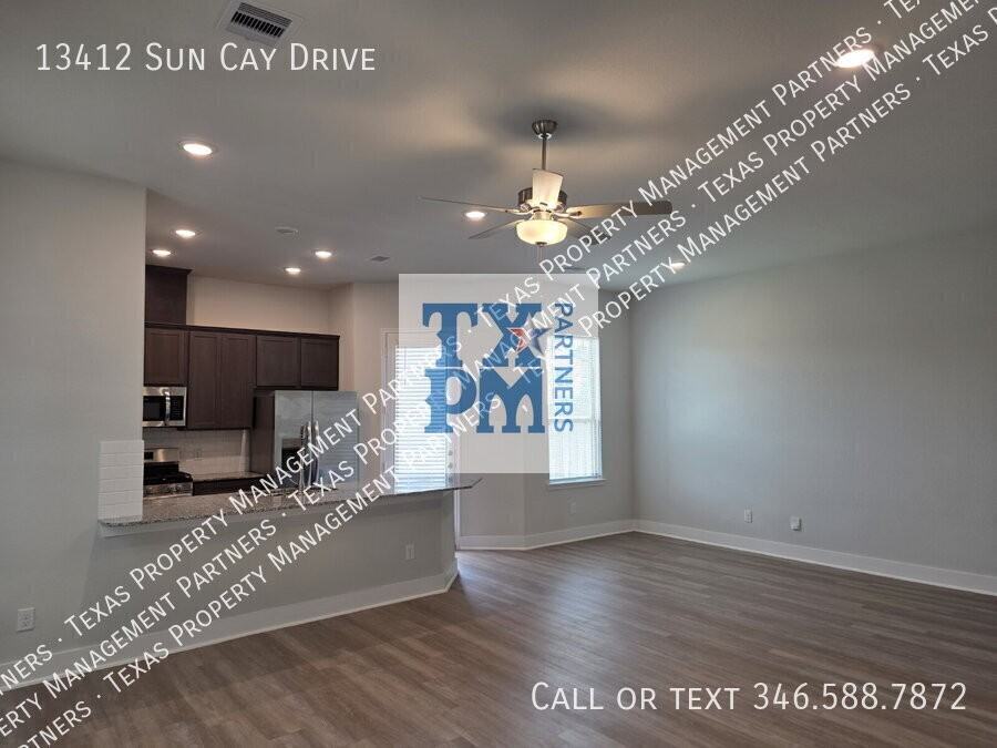 13412 Sun Cay Dr - Photo 3 of 13