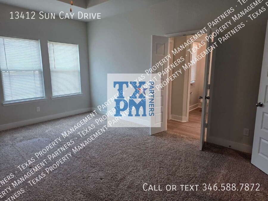 13412 Sun Cay Dr - Photo 6 of 13
