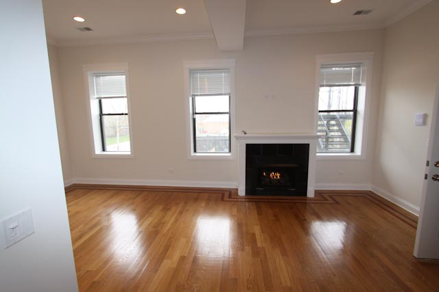 4030 S Cottage Grove Ave - Photo 6 of 12