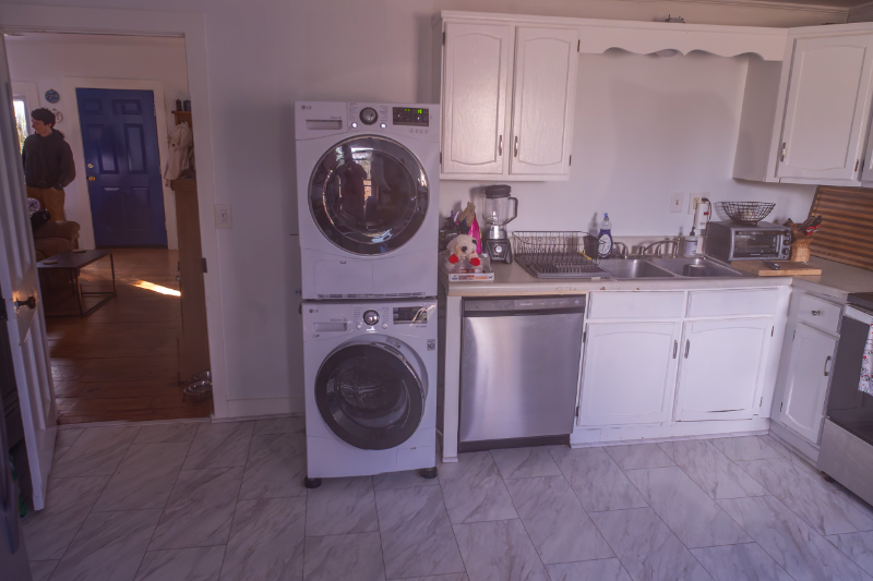 64 Orchard Dr - Photo 7 of 9