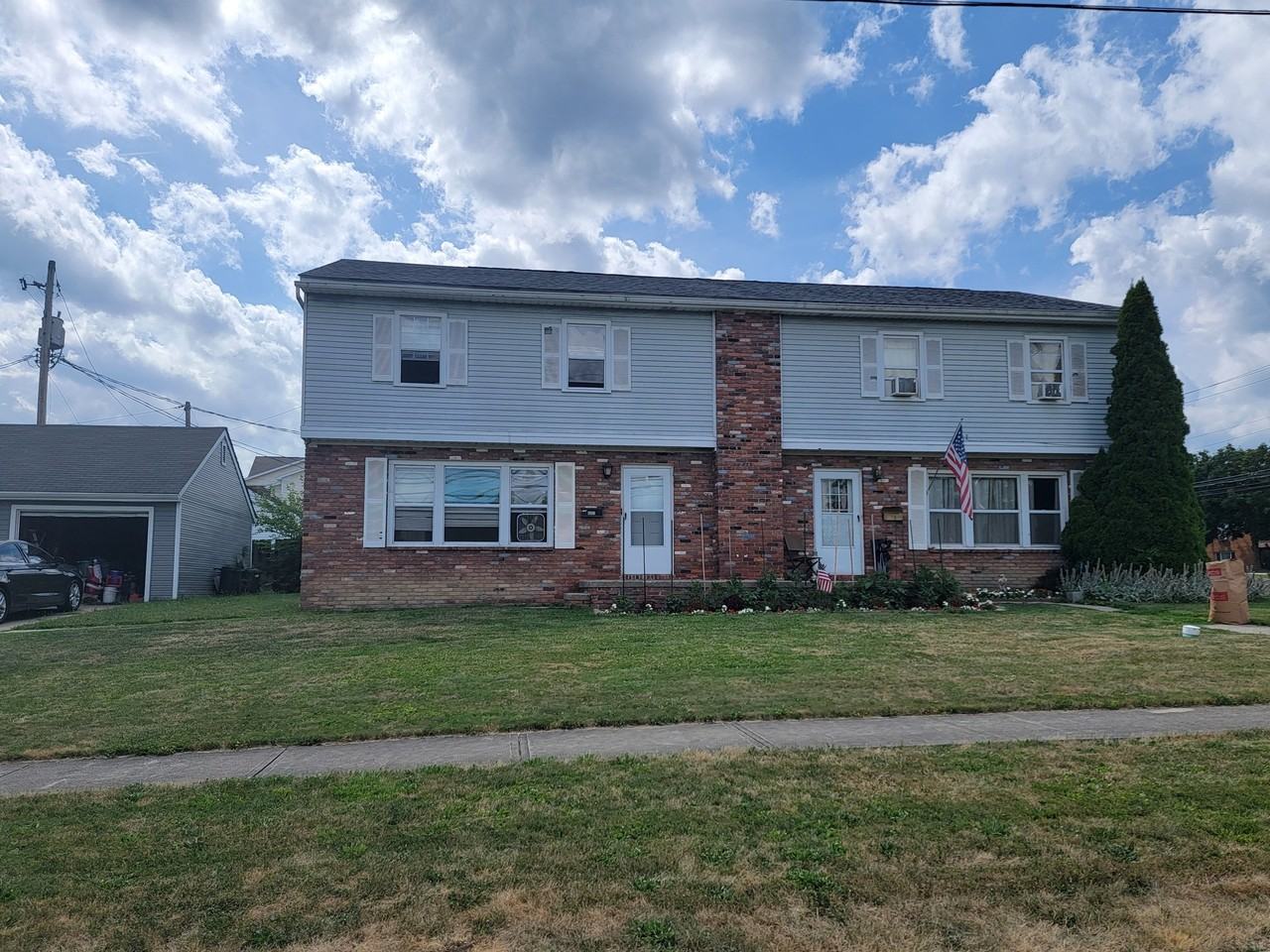 887 Arden Ave - Photo 2 of 23