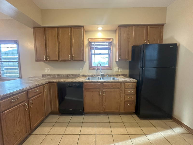 604 Wilmot Ave #A - Photo 5 of 30