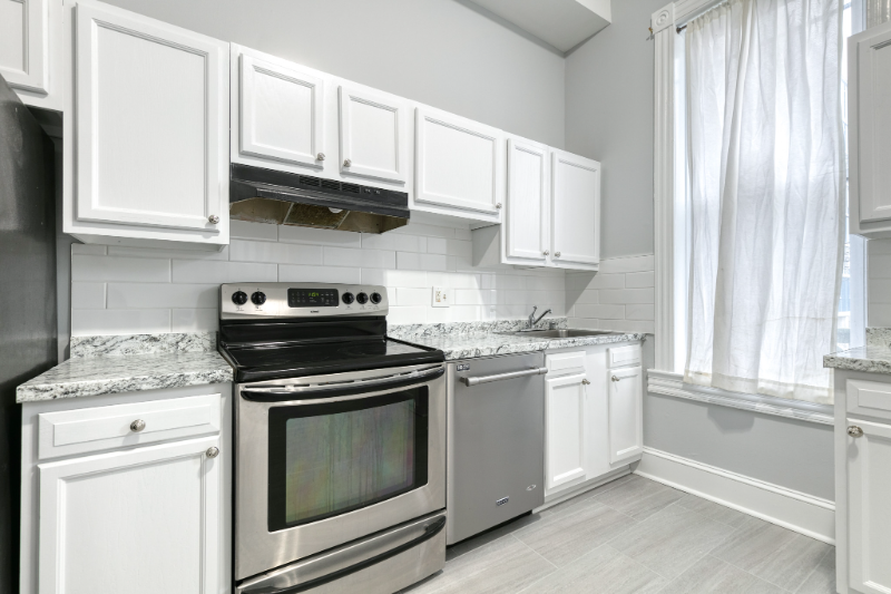 1710 Saint Paul St #102 - Photo 2 of 11