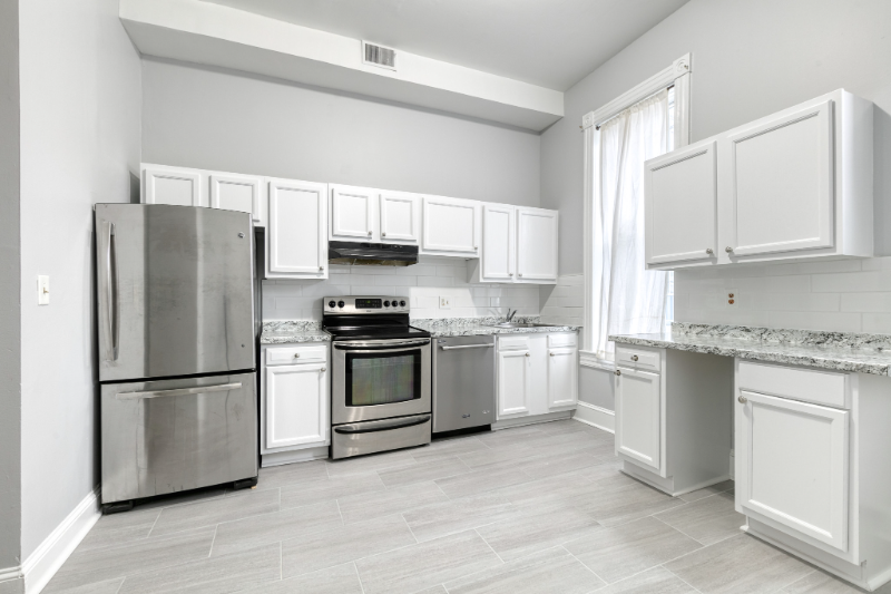 1710 Saint Paul St #102 - Photo 3 of 11
