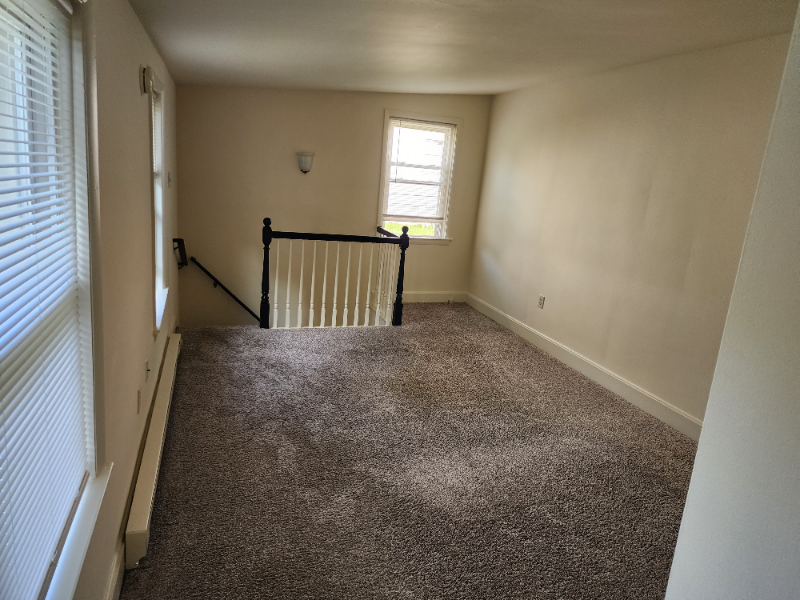 309 Strasburg Ave #C - Photo 4 of 9