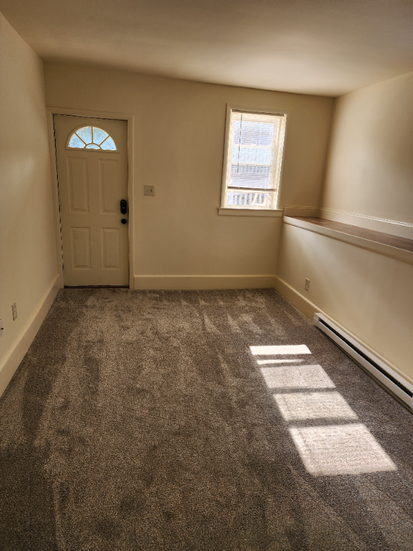 309 Strasburg Ave #C - Photo 7 of 9