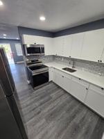featured image of 5802 Nw 12th St #D