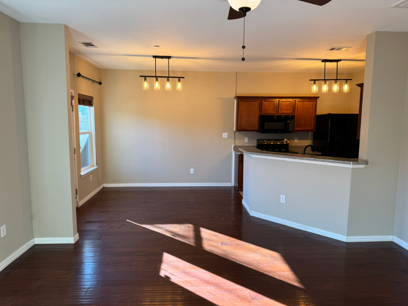 9828 Wilkins Way - Photo 3 of 18