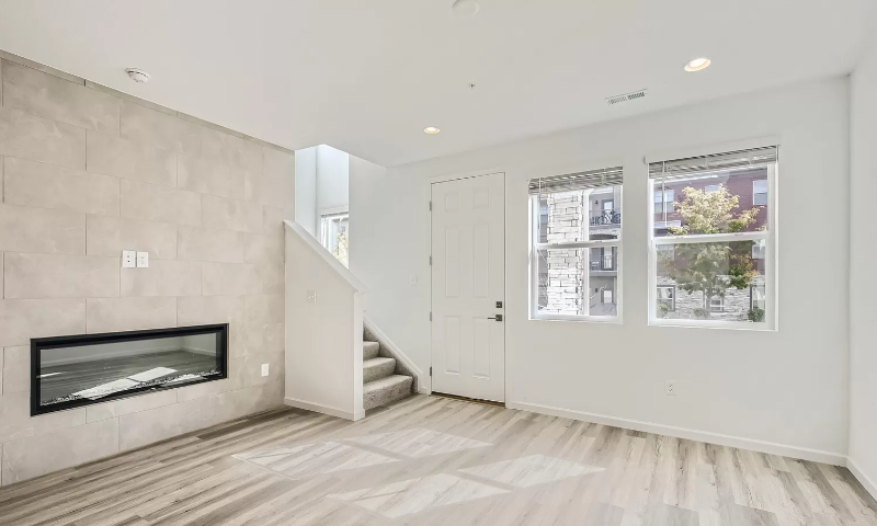 1932 Rosen Dr - Photo 5 of 8