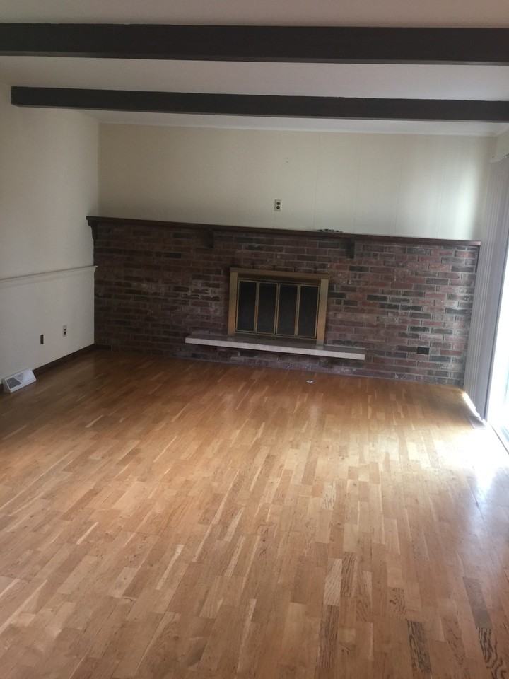 2210 Dixon Dr #NA - Photo 6 of 10