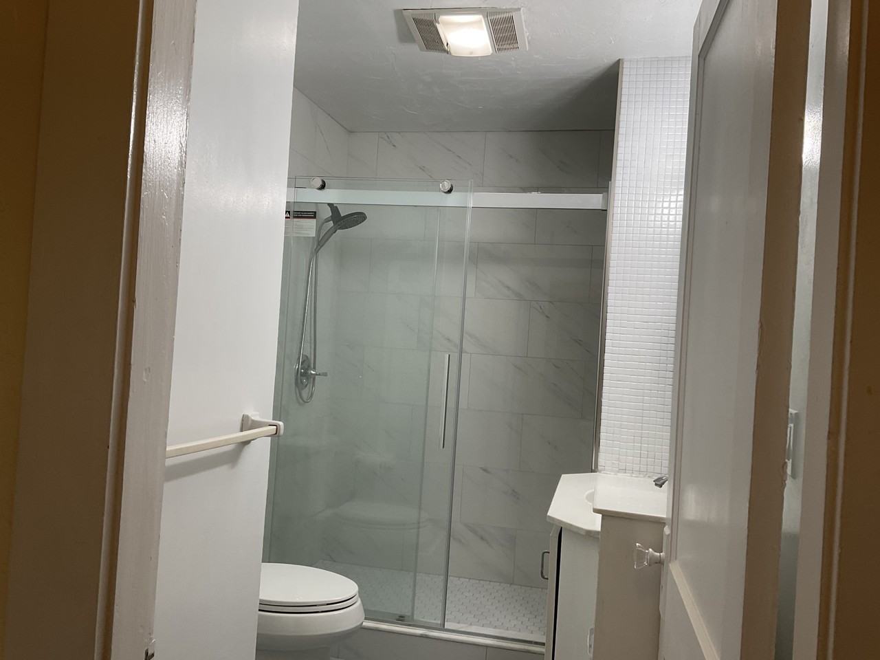 304 Thoreau St #0 - Photo 3 of 10