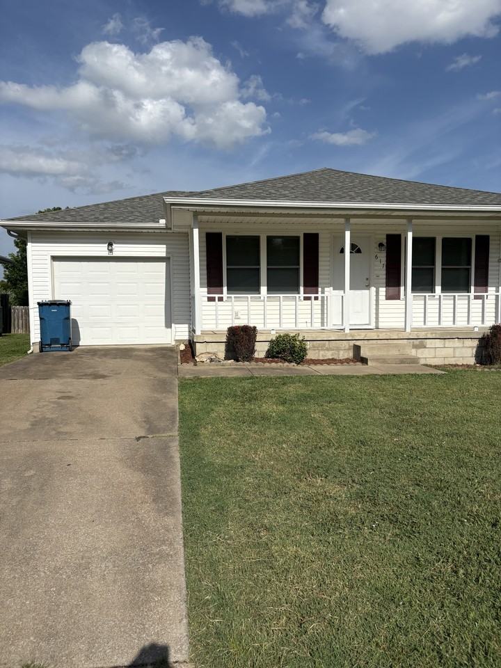 617 Valley View St #NA - Photo 2 of 8