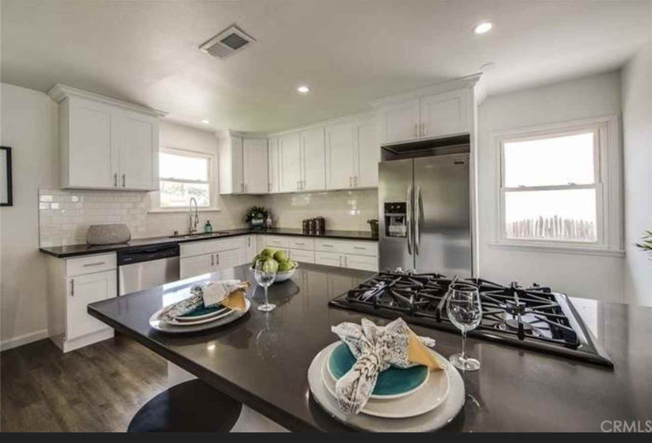 823 N Lenz Dr #NA - Photo 2 of 17