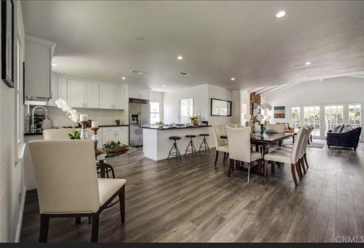 823 N Lenz Dr #NA - Photo 4 of 17