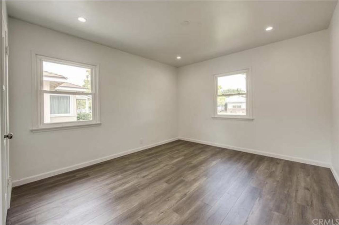 823 N Lenz Dr #NA - Photo 7 of 17