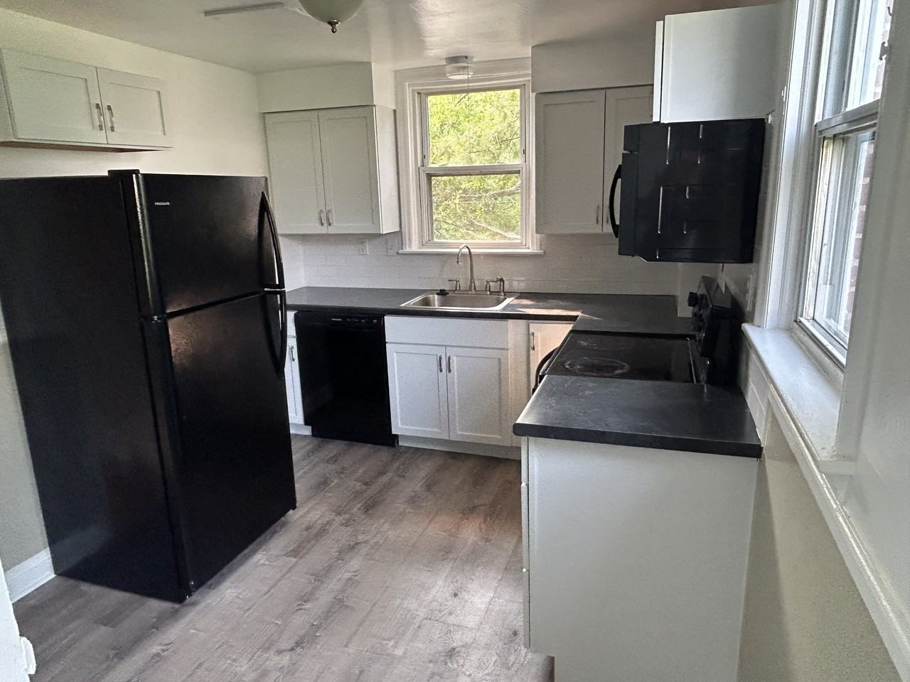 101 Sunset Dr #NA - Photo 6 of 14
