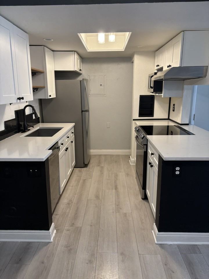 14161 E Jewell Ave #203 - Photo 5 of 24