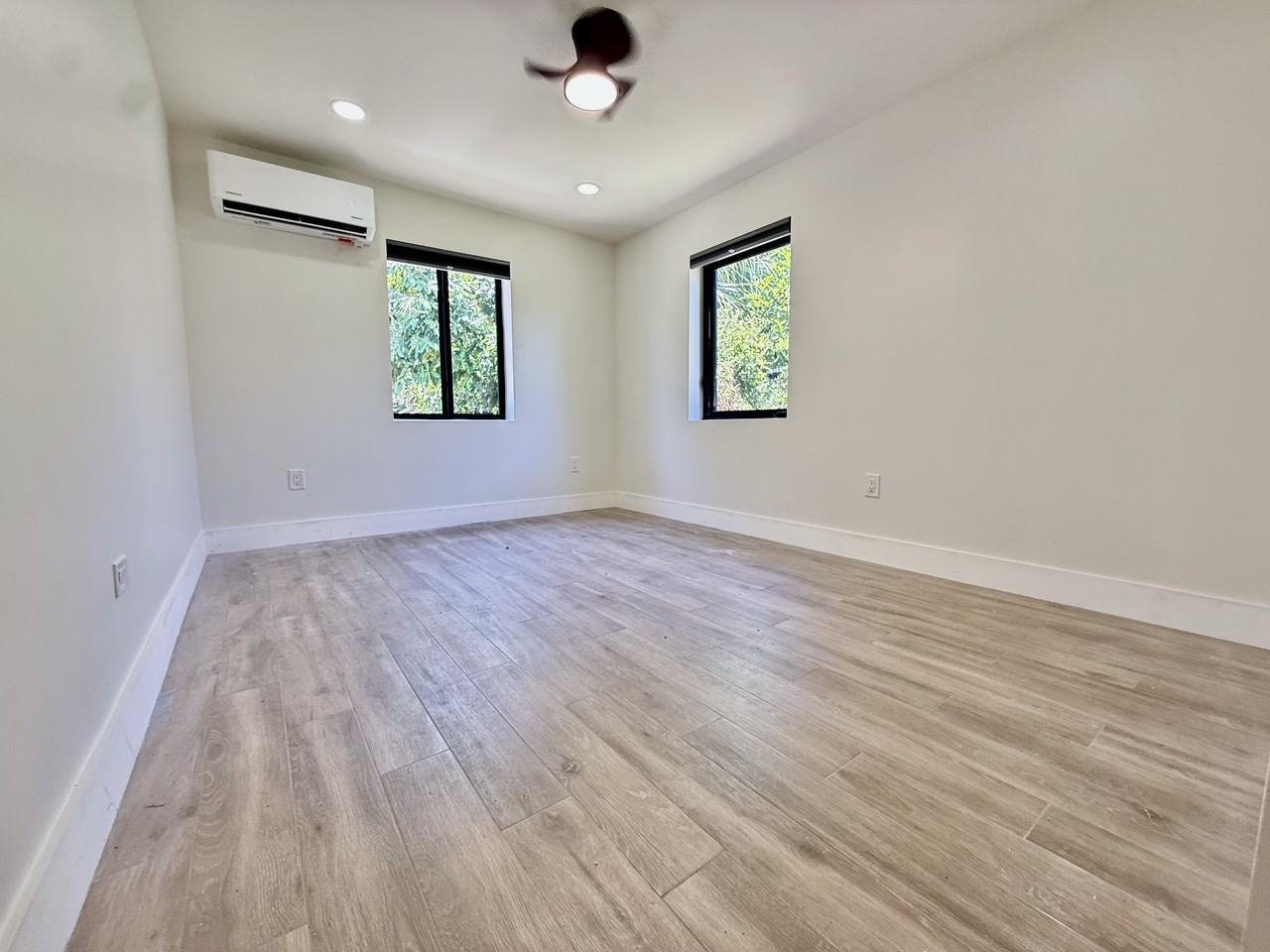 605 Nw 15th Ave #607 - Photo 6 of 13