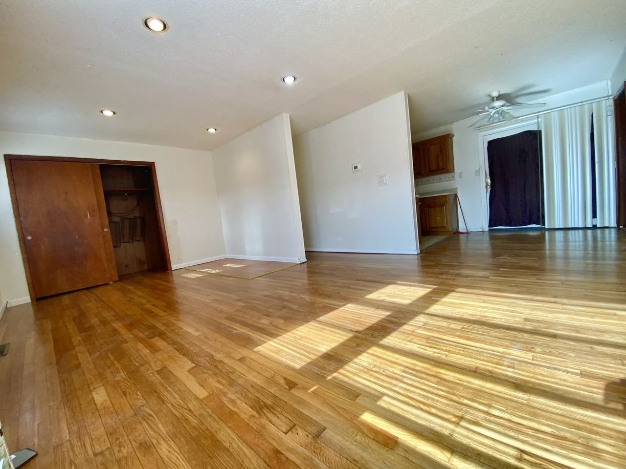 617 Lacasa Dr #NA - Photo 7 of 17