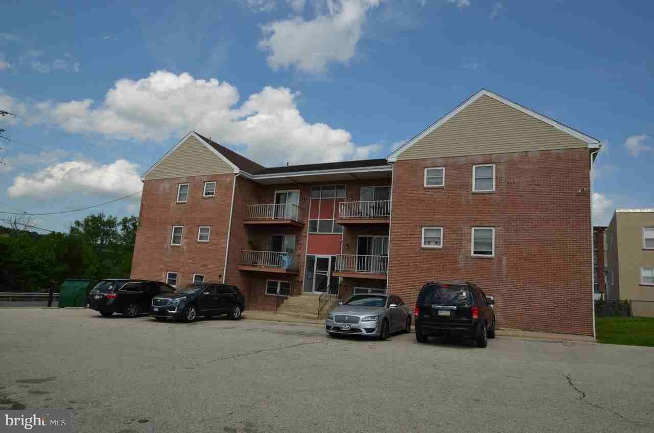 311 E 4th St #5