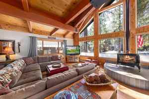 featured image of 15948 Northwoods Blvd #NA