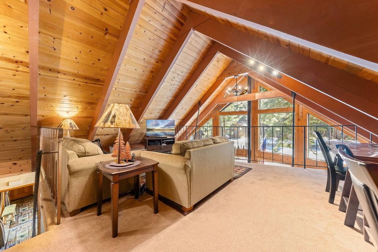 15948 Northwoods Blvd #NA - Photo 5 of 16