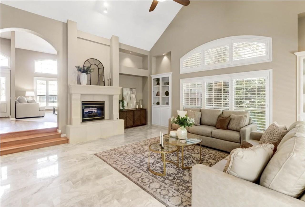 361 Canyon Falls Dr #NA - Photo 4 of 33
