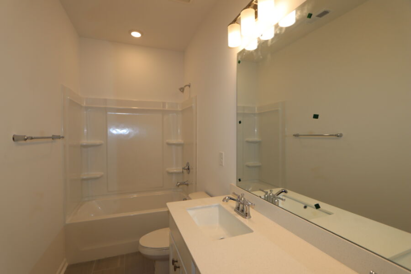 11108 Lochmere Rd - Photo 3 of 13