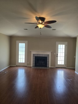 500 E Kansas St - Photo 3 of 20